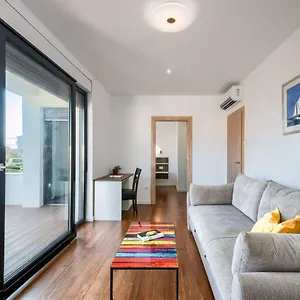 K&t Sea Side Luxury Гостевой дом Пула